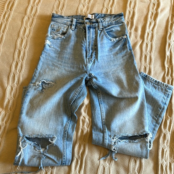 Zara distressed jeans - Picture 5 of 6